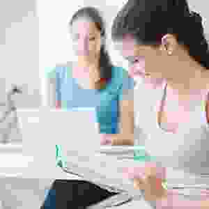 vertical-timeline-with-image-2-4